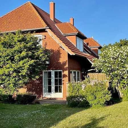 Fewo-Mit-Terasse-U-Garten-Am-Golfplatz Wulfen auf Fehmarn Buitenkant foto